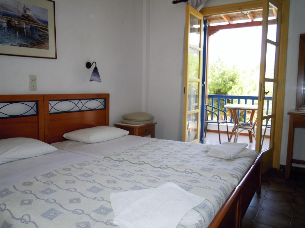 Cavo D'Oro Hotel Batsi  Ngoại thất bức ảnh
